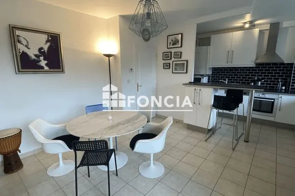 Appartement meublé 3 pièces 78 m²