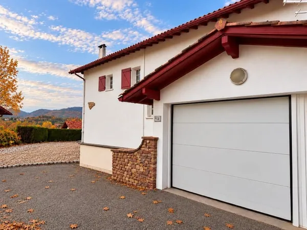 T3 bis + garage + parking extérieur + terrasse telle une maisonnette