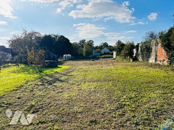 Terrain 232 m²