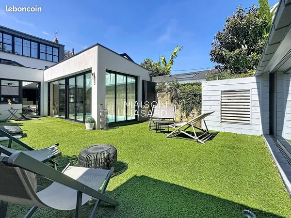 Maison de ville 8 pièces 206 m²