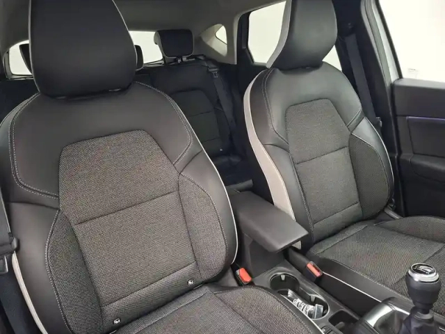 Renault Captur tce 90 - 21 — photo 27