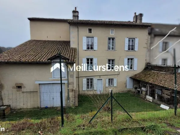 Immeuble 360 m²