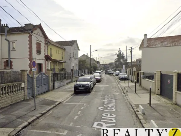 Local d'activité 400 m²