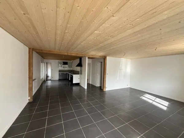 Maison de plain-pied 3 pièces 80 m²