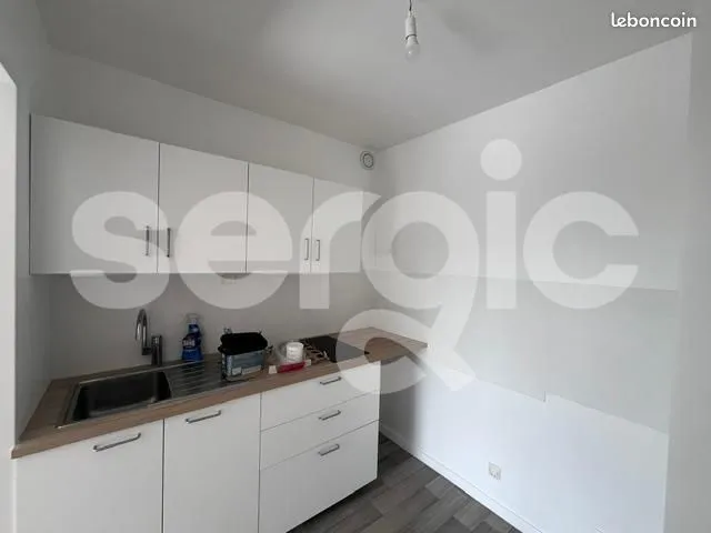 Photo 3