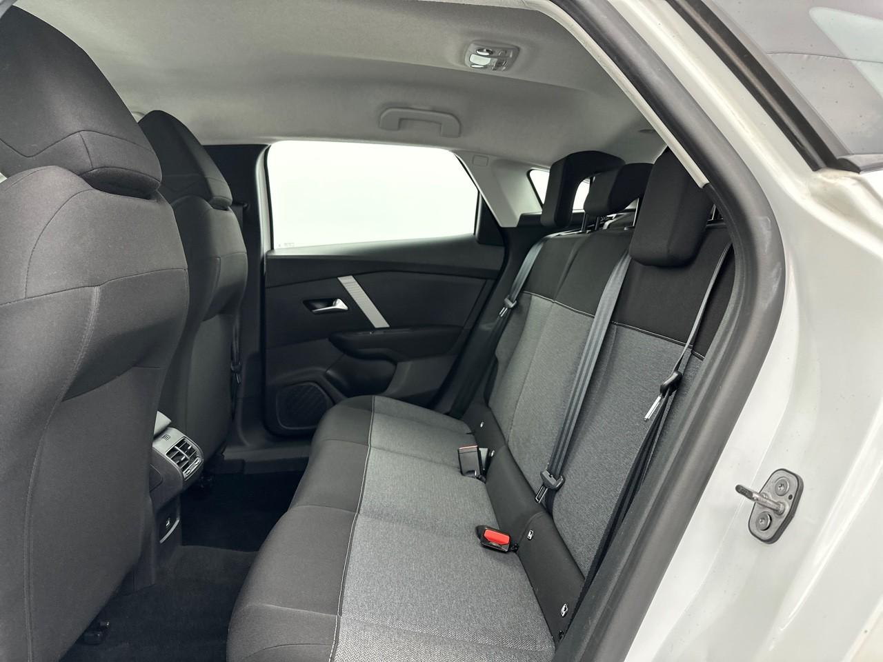 Citroën C4 puretech 130 s&s eat8 feel — photo 12