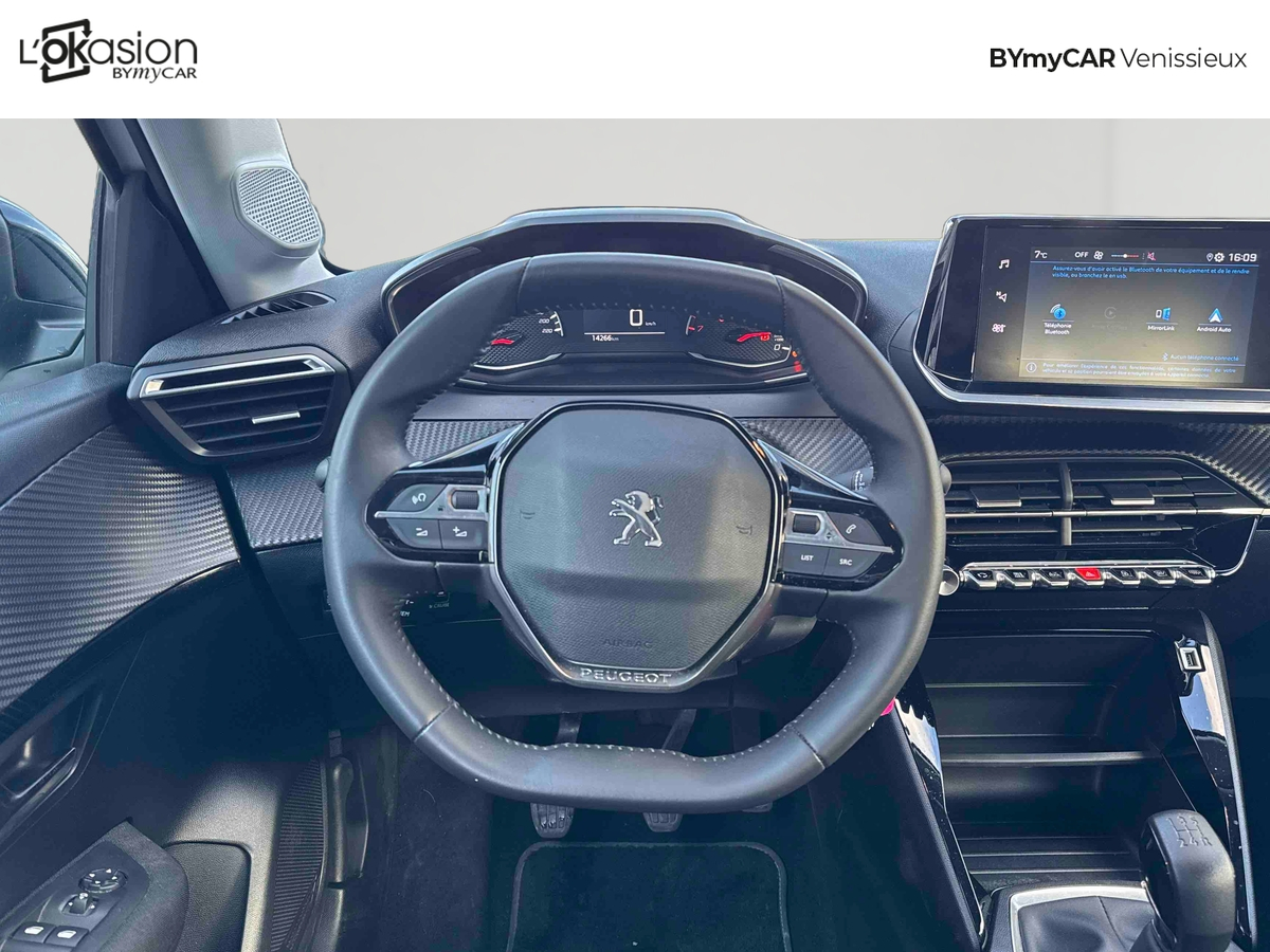 Peugeot 208 PureTech 75 S&amp;S BVM5 — photo 10