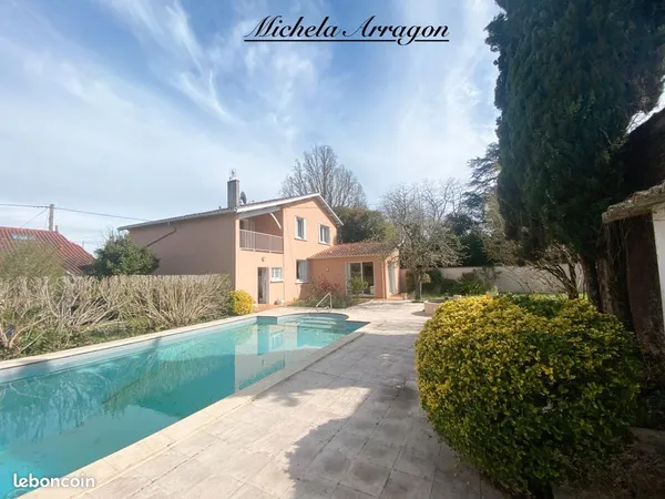 Maison 6 pièces 150 m²