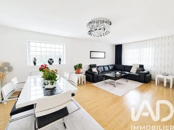 Maison 7 pièces 180 m²
