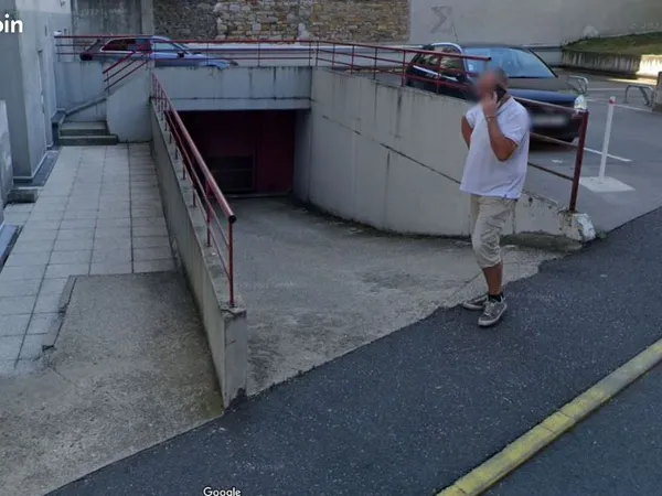 Loue place de parking dans garage en sous-sol
