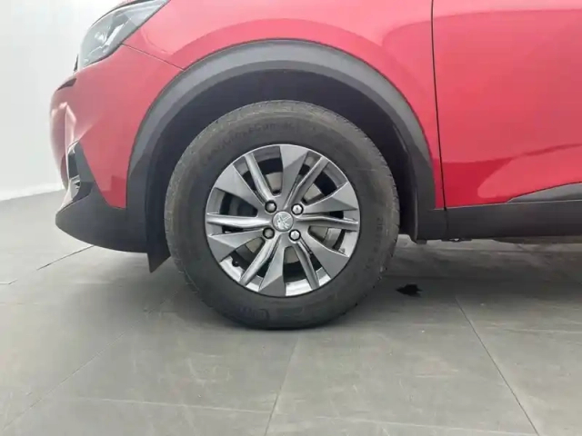 Peugeot 2008 puretech 100 s&amp;s bvm6 — photo 13