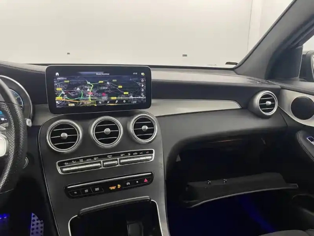 Mercedes Glc coupé 300 de 9g-tronic 4matic — photo 26
