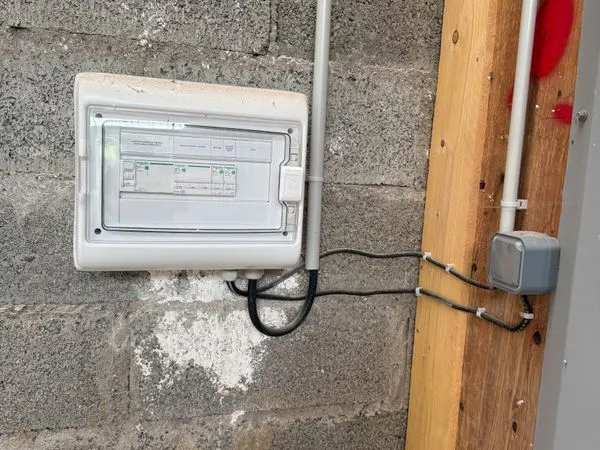 Local d’activité et entrepôt Location Lannion 1p 180m² 810€