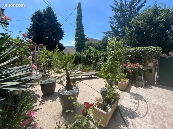 Maison 6 pièces 180 m²