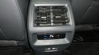 Volkswagen Tiguan 2.0 TDI 150ch R-Line Exclusive DSG7 — photo 34