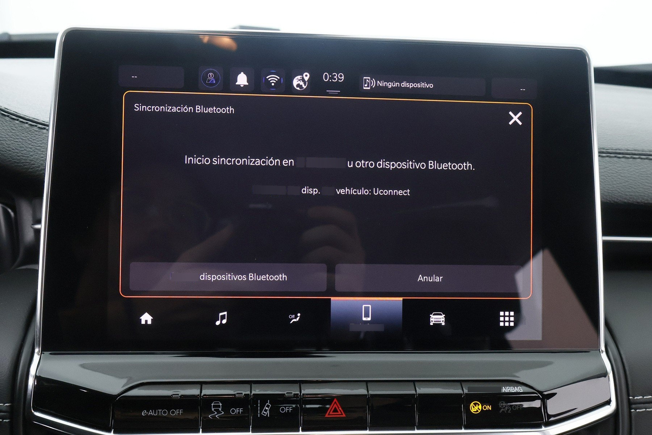 Jeep Compass — photo 26