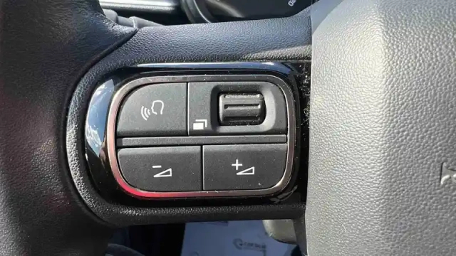 Citroën C3 puretech 83 s&amp;s bvm5 — photo 19
