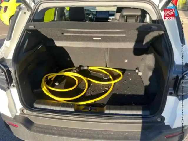 Jeep Avenger electrique 156ch 115kw summit — photo 28