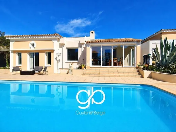 Maison 6 pièces 220 m²