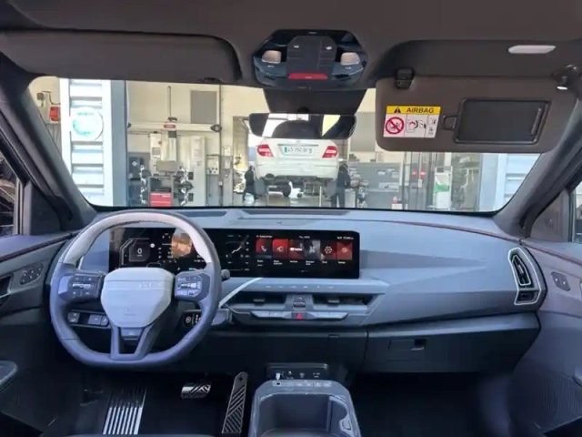 Kia Ev5 bev 81kwh 218 gt-line — photo 11