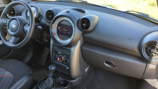Mini Paceman 1.6 Cooper 122 BVA - Pack Chili – 2014 – 126786 km – Essence – Boîte Automatique — photo 10