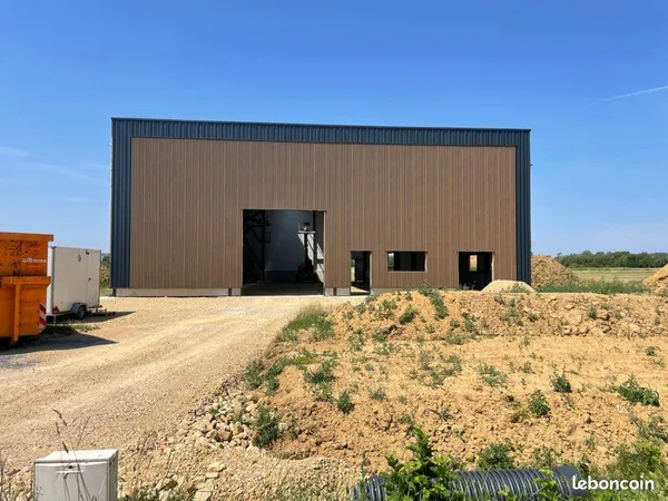 Bâtiment industriel