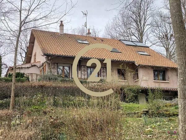 Maison 6 pièces 200 m²