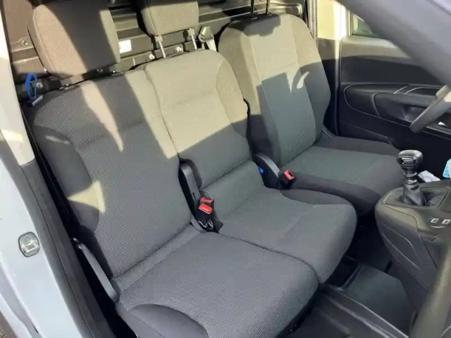 Peugeot Partner fourgon m 650 kg bluehdi 100 s&amp;s bvm6 — photo 76