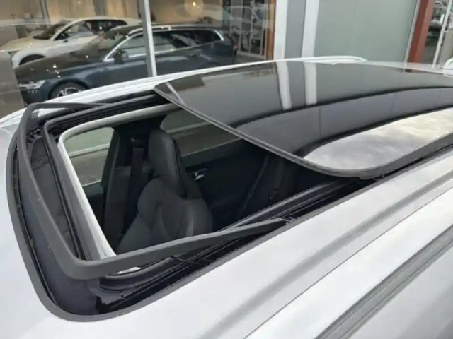 Volvo Xc60 t8 hybride rechargeable 310 + 145ch ultra style chrome geartronic 8 awd — photo 13