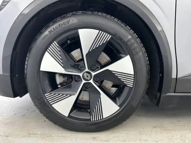 Renault Megane e-tech ev60 220 ch super charge — photo 33