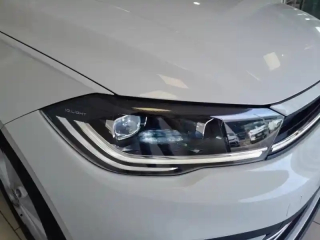 Volkswagen Polo 1.0 tsi 95ch style — photo 9