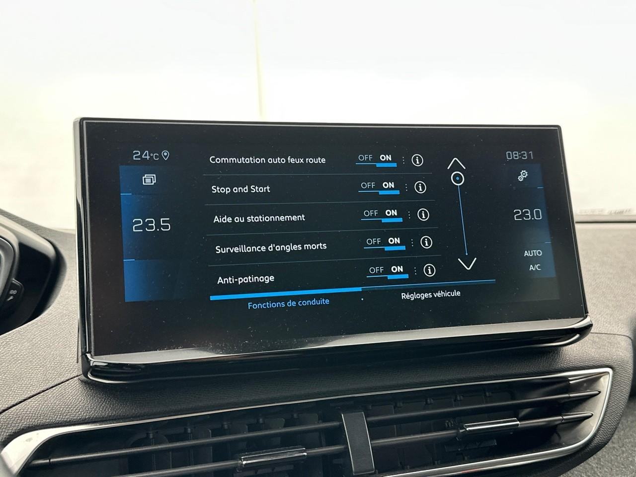 Peugeot 3008 puretech 130ch s&s eat8 allure pack — photo 23