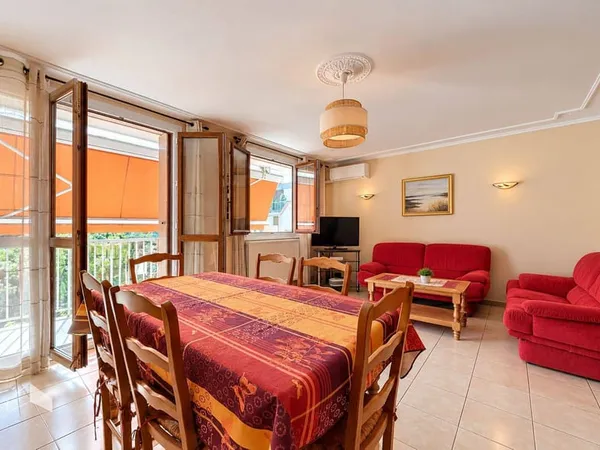 Appartement 4 pièces 82 m²