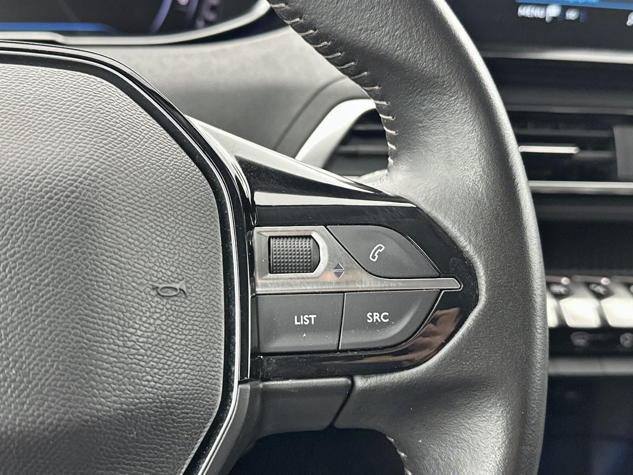 Peugeot 5008 puretech 130ch s&s bvm6 style — photo 19