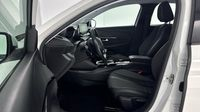 Peugeot 208 1.2 PureTech 100ch S&S Allure — photo 12