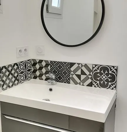 CARPENTRAS - Appartement rénové en souplex