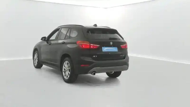 Bmw X1 sdrive 18i 140 ch — photo 37