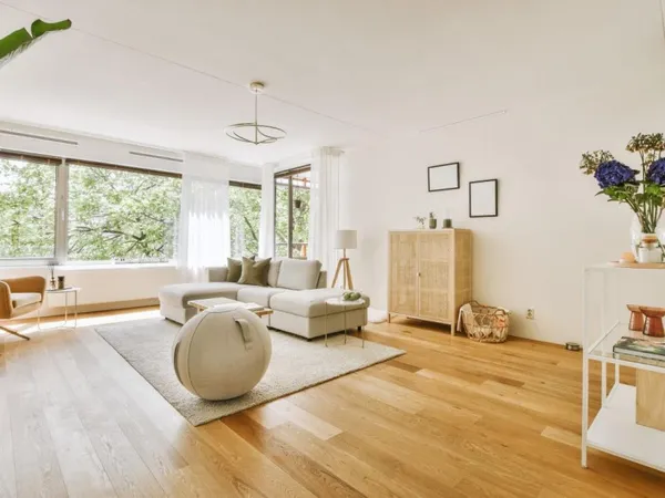 Appartement en frais réduits 5 pièces 117 m²