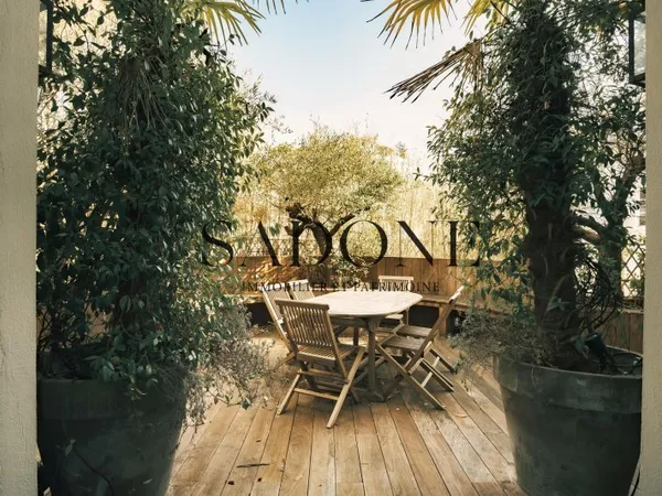 Vends appartement 191m² dans un hôtel particulier