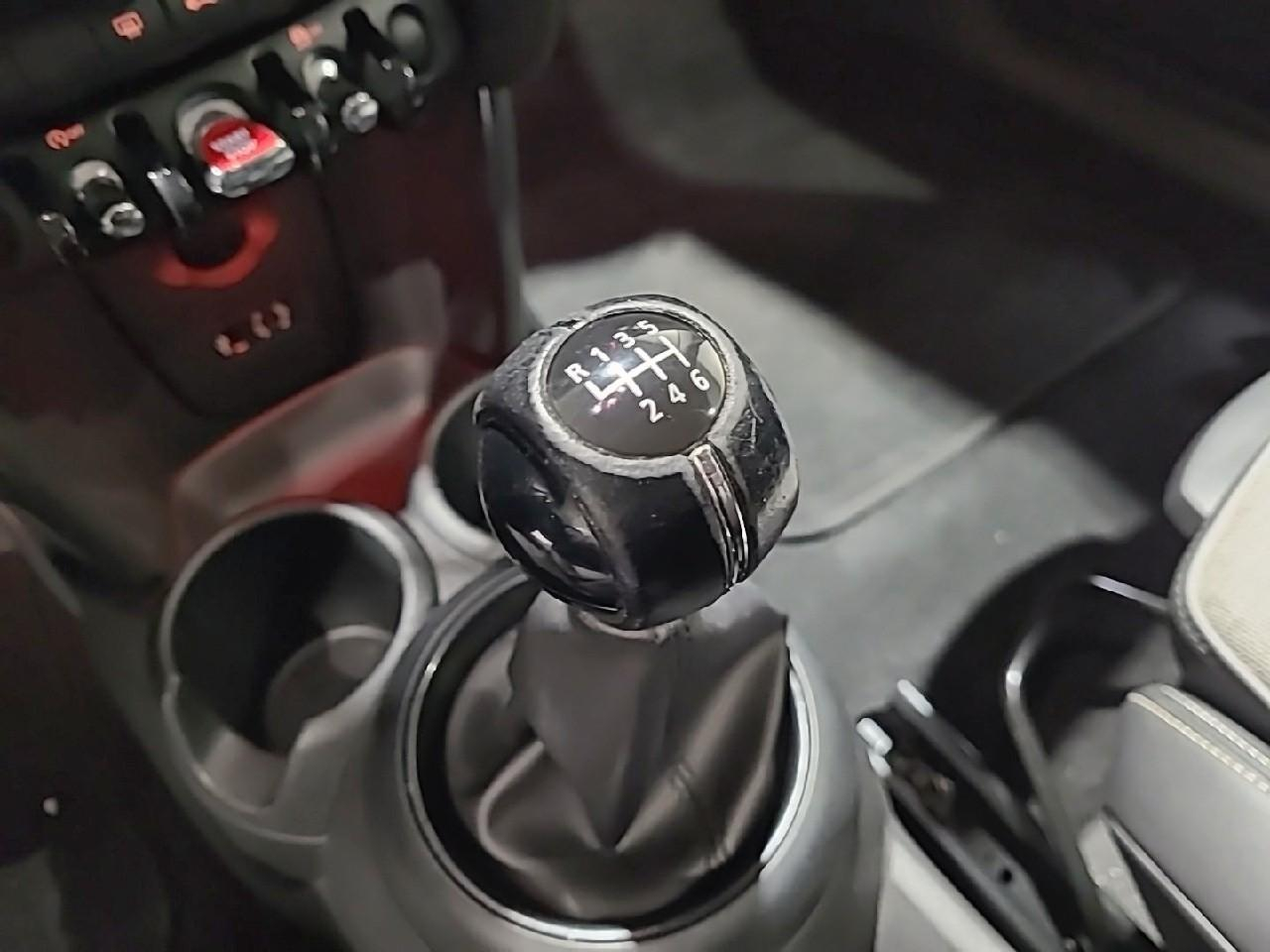 Mini One mini hatch 5 portes cooper 136 ch — photo 17