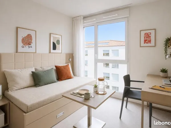 Studio 1 pièce 18 m²