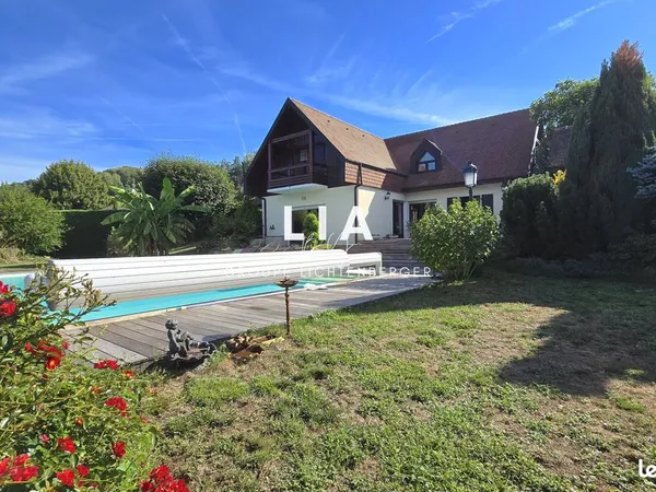 Villa 6 pièces 172 m²