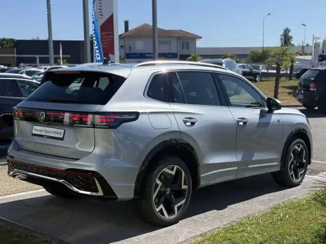 Volkswagen Tiguan 1.5 ehybrid 204ch dsg6 — photo 15
