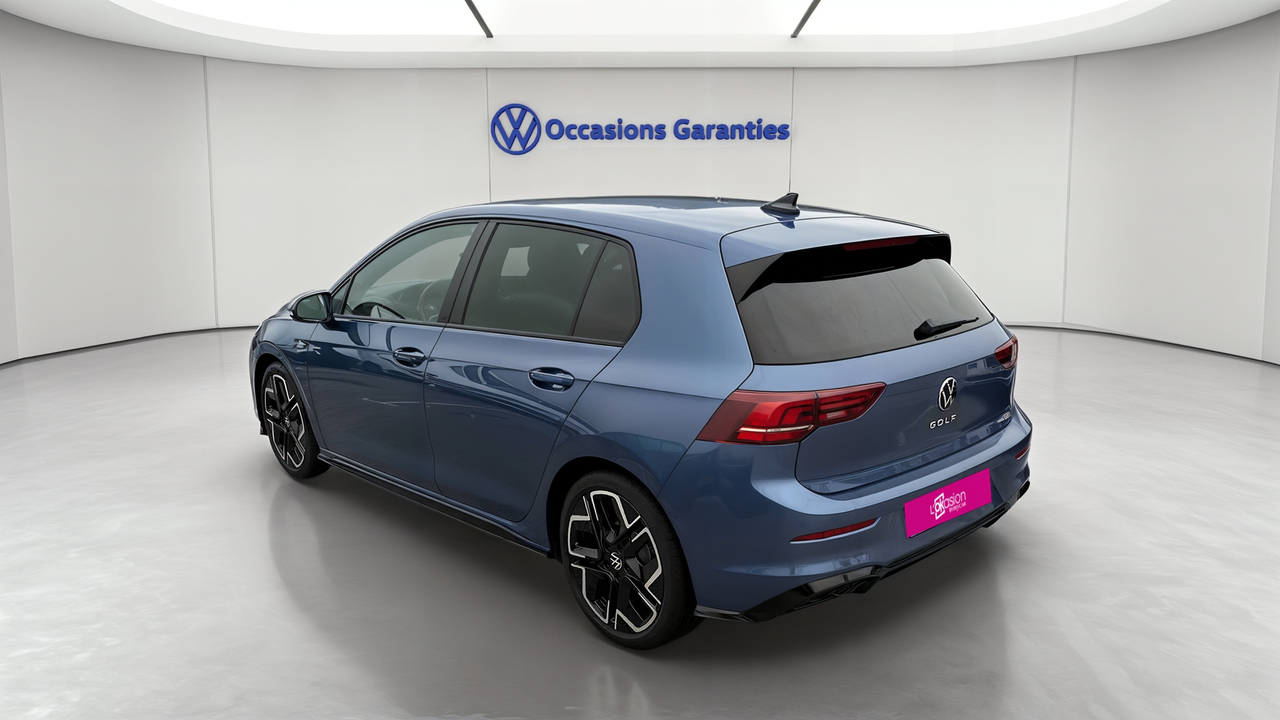 Volkswagen Golf 1.5 eTSI EVO2 150 DSG7 — photo 3