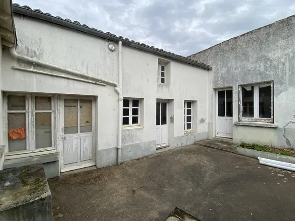 Ensemble l'immobilier centre bourg de Saint Germain sur Moin