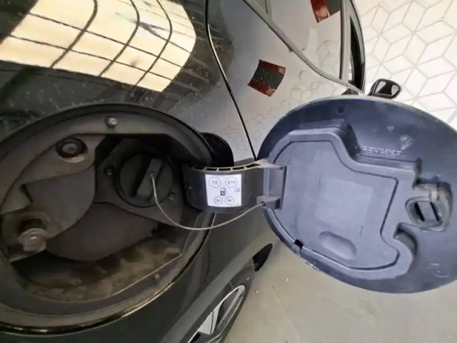 Renault Clio tce 90 — photo 32