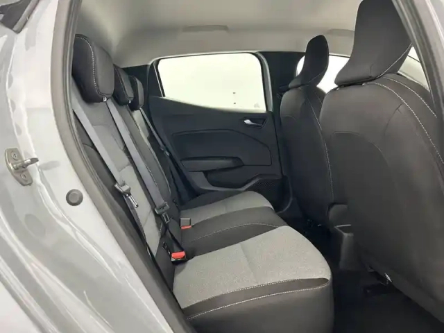 Renault Clio tce 90 — photo 25