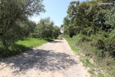 Terrain de loisir et de séjour