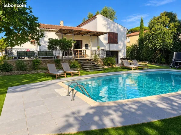 Valescure Fréjus villa entièrement rénovée, 4 chambres, piscine