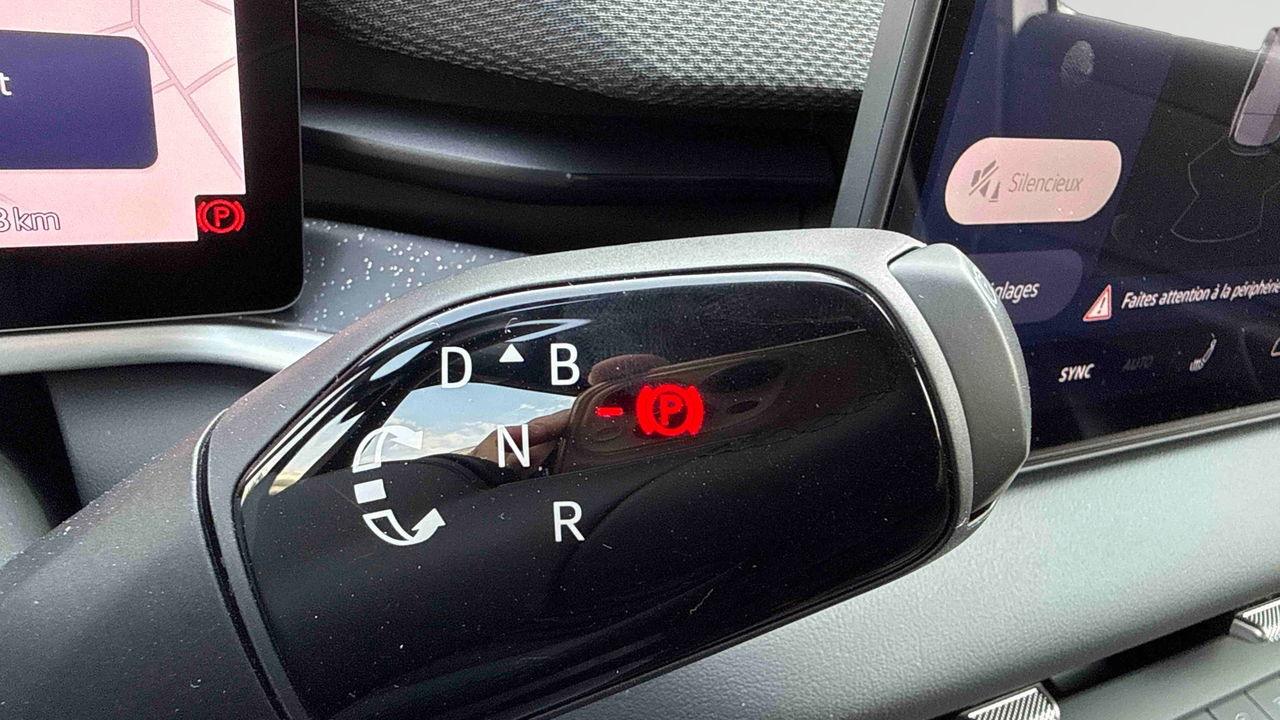 Volkswagen ID.3 Neo 50 kWh — photo 29